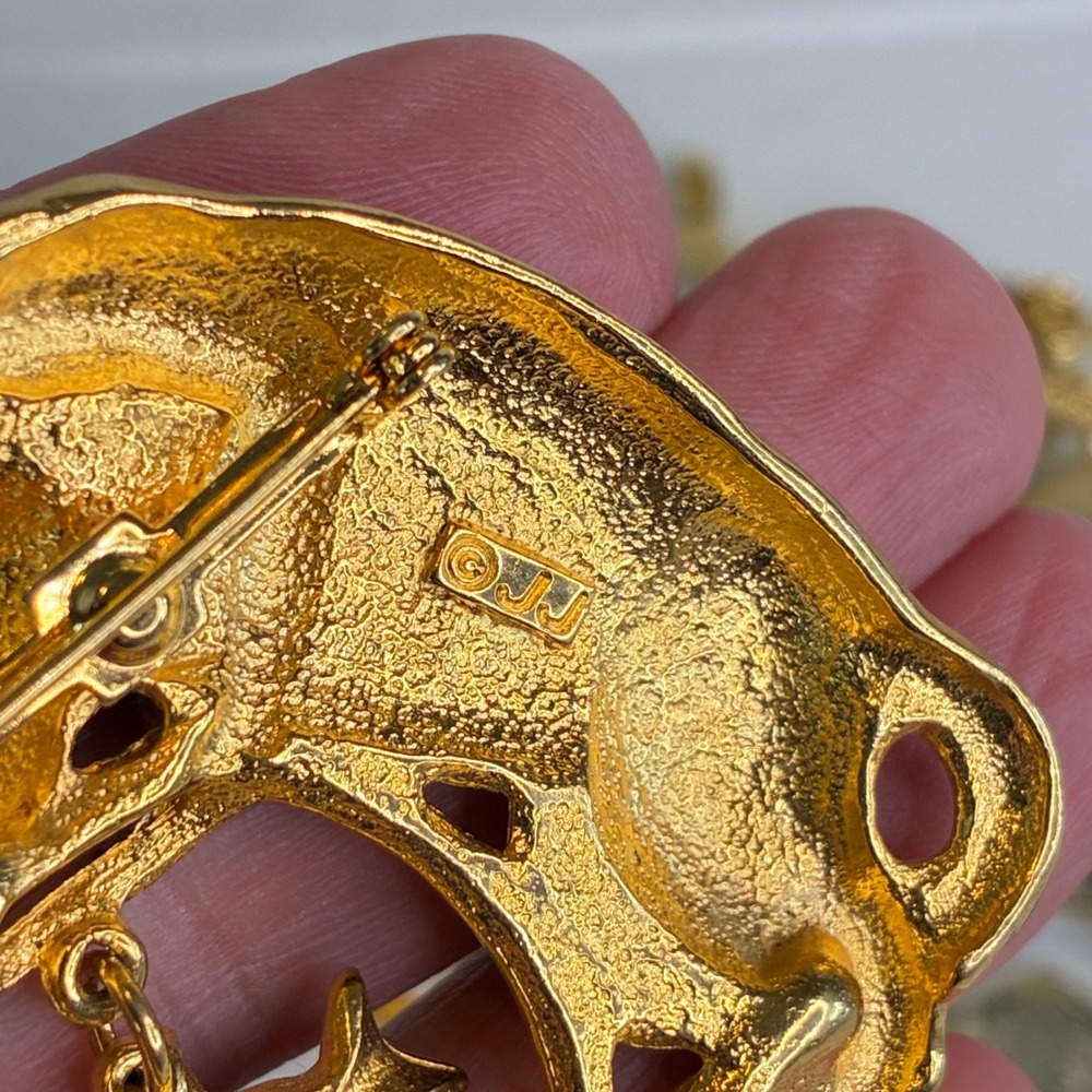 Vintage Cat Brooch Earring Lot Gold Tone Avon RAZZA AJC Feline Jewelry Whimsical - Picture 10 of 15